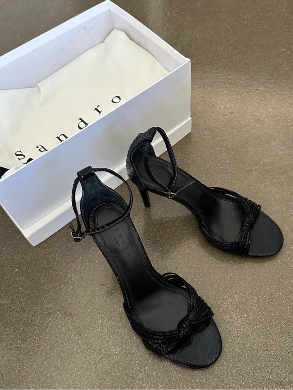 SANDRO
Klay Black Patent Leather Embossed Heels